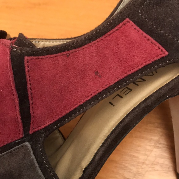 Vaneli suede lace-up pumps - Picture 6 of 6